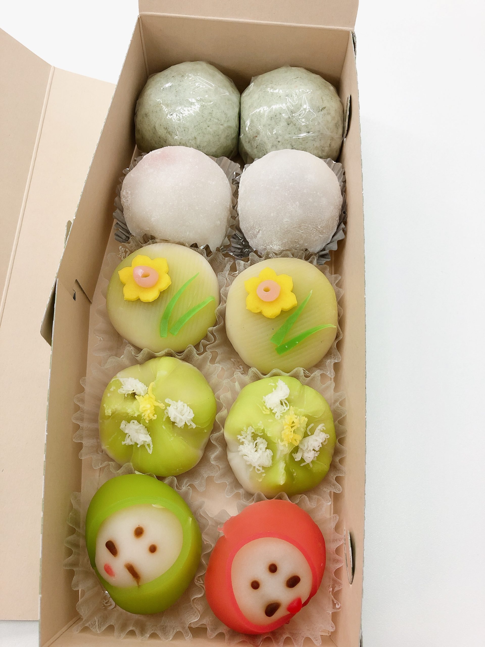 お土産頂きました。